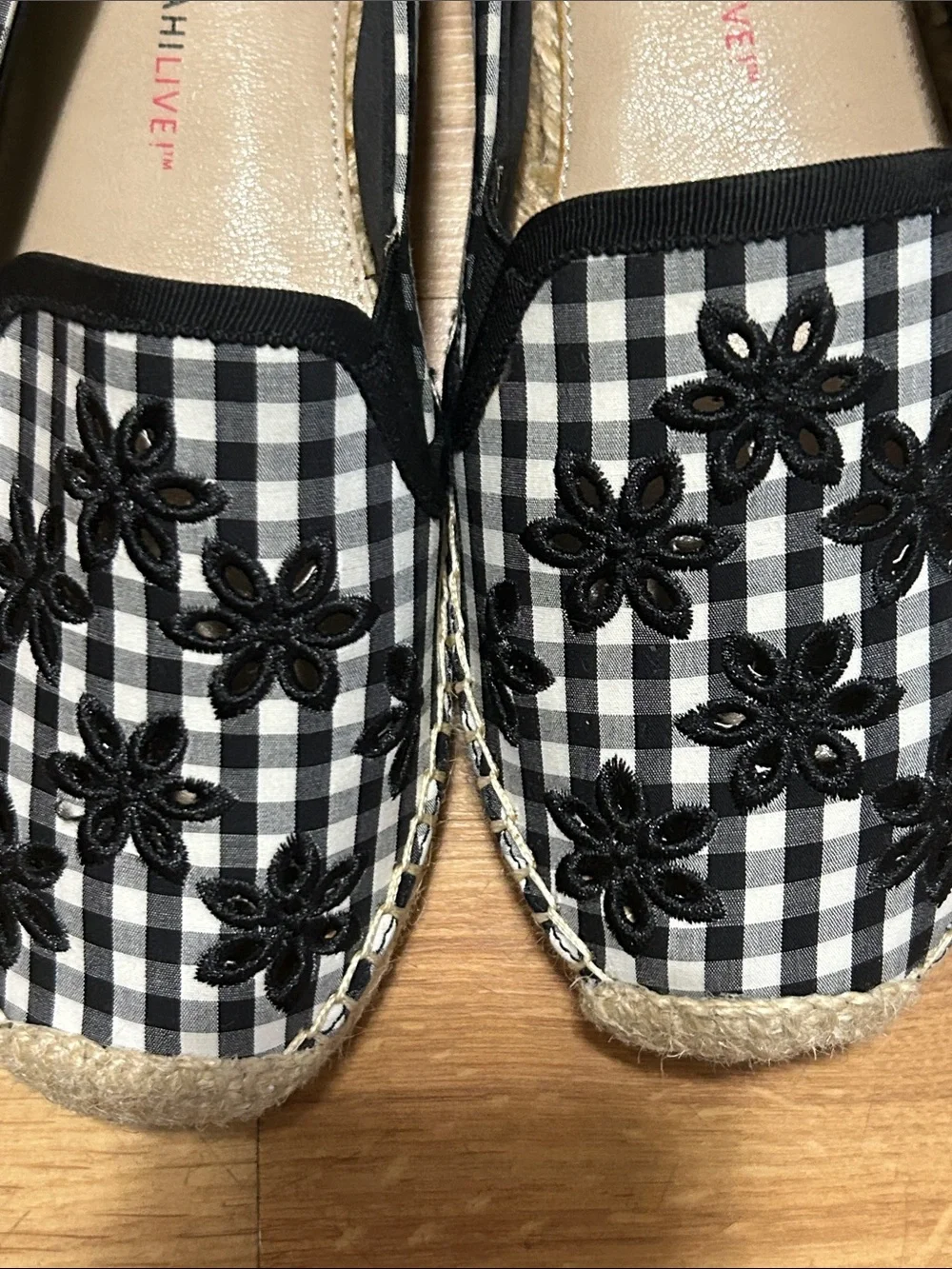 Isaac Mizrahi Black & White Gingham Espadrille Flats Size 8.5 NWOT